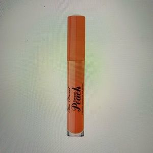 Too Faced Makeup - too faced creamy sweet peach oil lip gloss Too Faced Makeup - too faced creamy sweet peach oil lip gloss